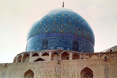 کاشی کاری گنبد